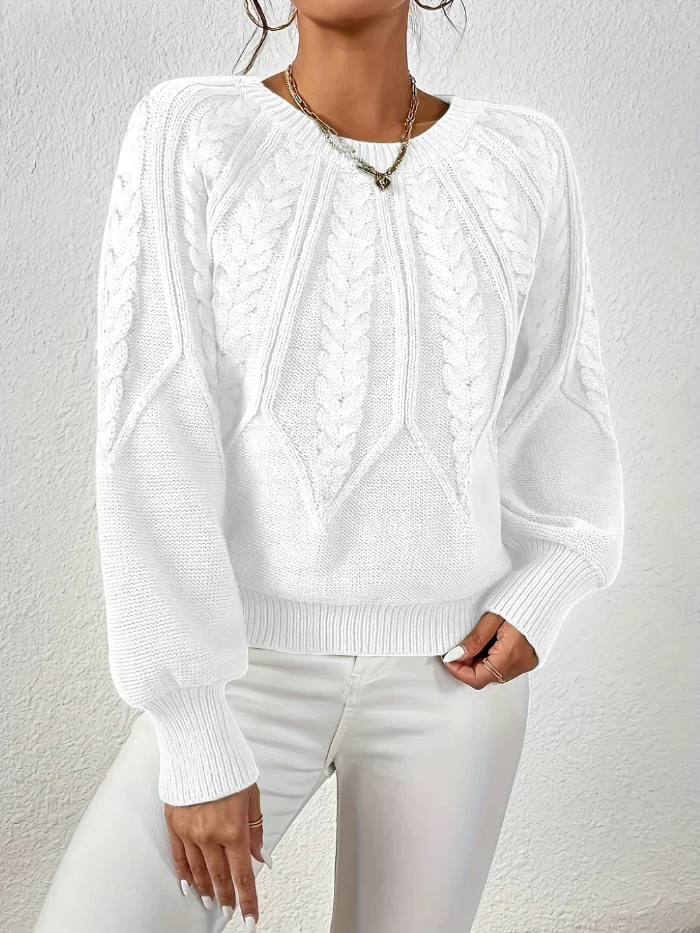 Zoe - Elegant Women's Sweater