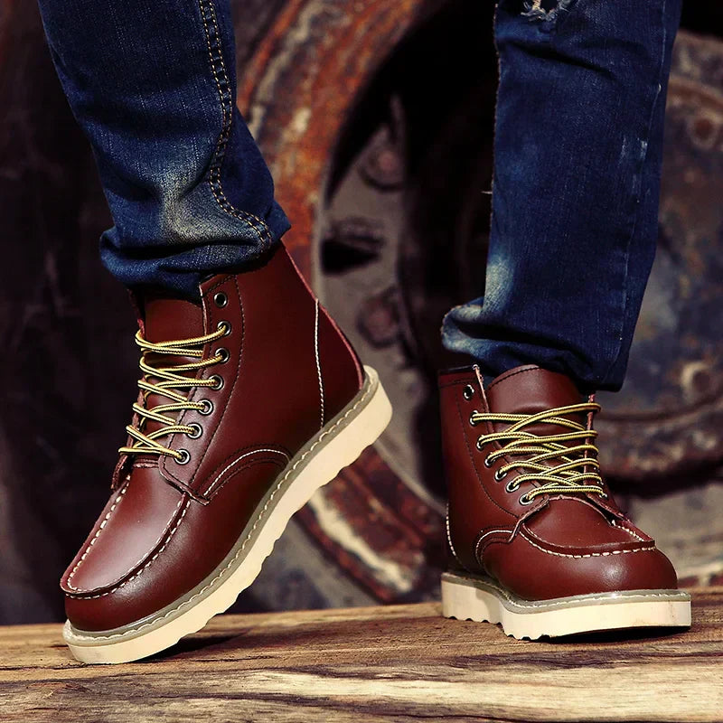 Hugo - Retro Winter Boots