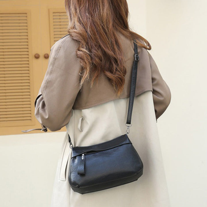 Selina - Classic Leather Crossbody Bag